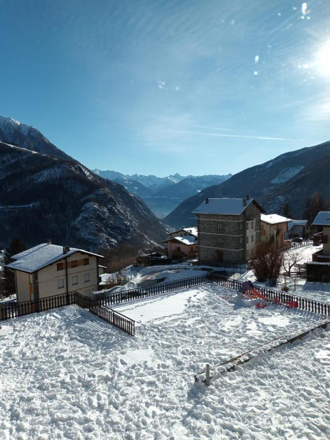 Grazioso Trilocale Con Ampia Terrazza Apartment Chiesa in Valmalenco Exterior photo