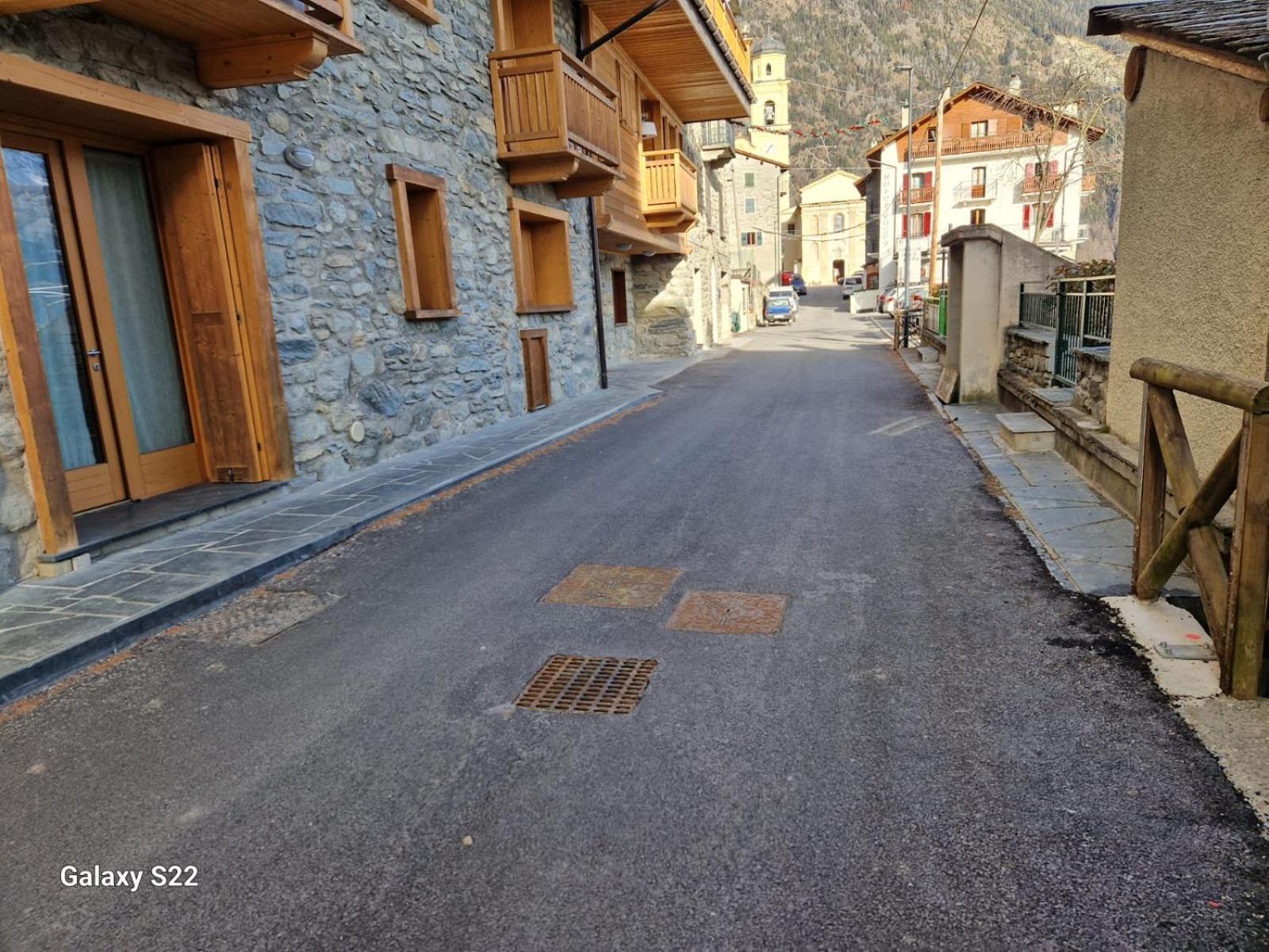 Grazioso Trilocale Con Ampia Terrazza Apartment Chiesa in Valmalenco Exterior photo